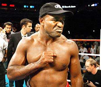 Холіфілд-Вільямс. Бій завершився дуже швидко