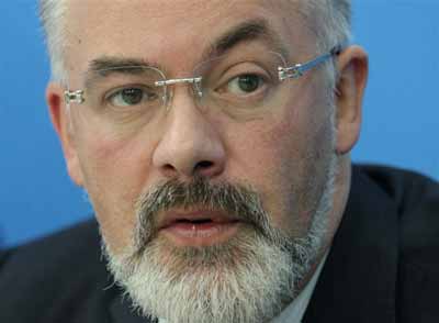 Табачник радить піти в відставку