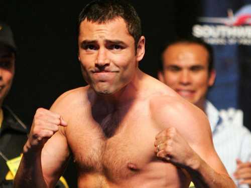 Oskar de La Hoiya podumuє pro povernennya?