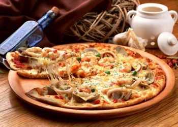Італійці попросили внести піцу до списку спадщини ЮНЕСКО