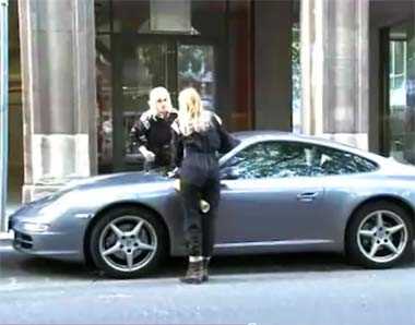 Nissan намагається переманити власників Porsche