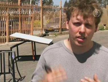 Ізраїльський студент винайшов сейсмостійкий стіл