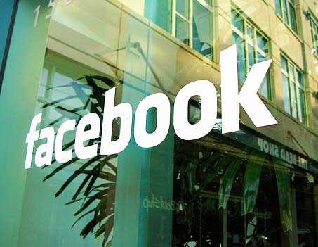 Флешмоб в Facebook налякав школярку