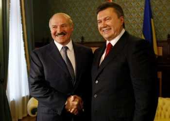 Європа вимагає, щоб Янукович не дружив з Лукашенком