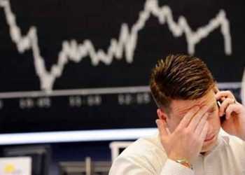 Іноземні інвестори скуповують японські акції задешево