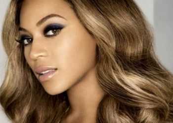 Beyonce звільнила батька