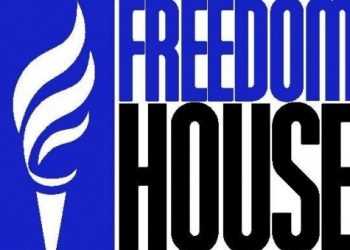 При Януковичі Україна рухається до авторитаризму