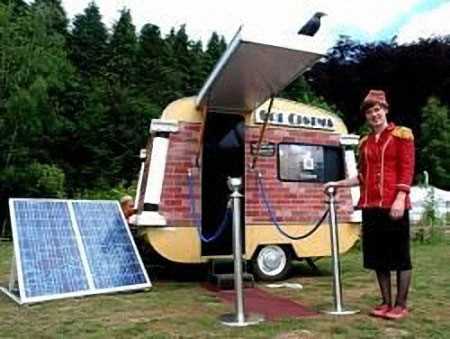 Найменший кінотеатр Sol Cinema