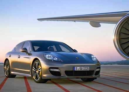 Porsche модернізував Cayenne та Panamera