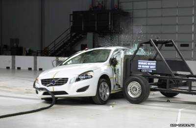 Volvo S60 входить до числа найбезпечніших авто