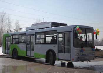 У Новосибірську випробовують тролейбус без проводів