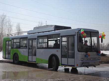 У Новосибірську випробовують тролейбус без проводів