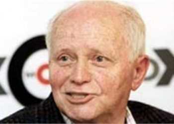 Помер сценарист