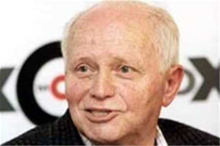 Помер сценарист