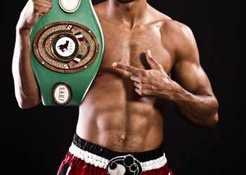 Ісмаїл Сіллах вийде на ринг 21 травня в Москві