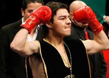 Хорхе Арсе переміг Вільфредо Васкеса