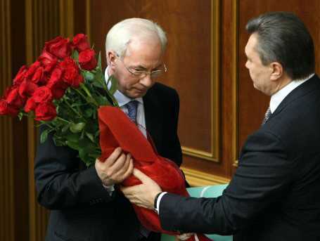 Львівські депутати вимагають відставки Миколи Азарова