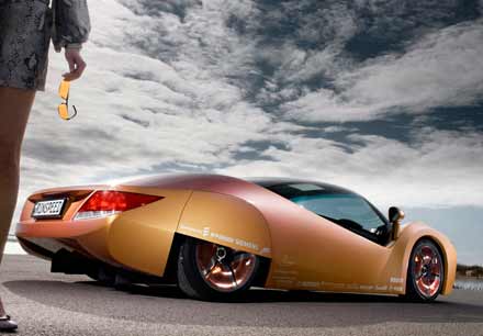 Автомобіль під керуванням смартфона