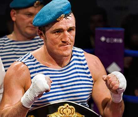 За Роя Джонса будуть хворіти 1-2 чудика?