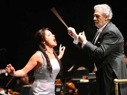 Російська співачка відмовилася виступати в Японії через радіацію