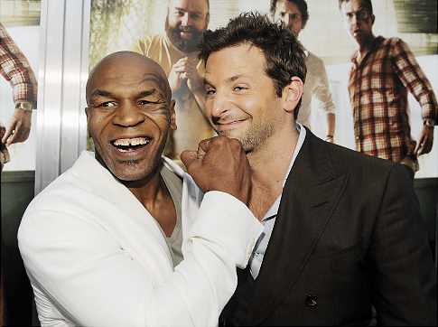 Майк Тайсон і Бредлі Купер. Фото