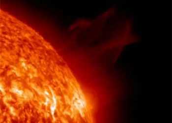 Оприлюднено унікальне відео, як у Сонце врізається комета