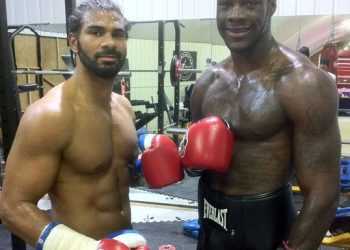 Хей і його спаринг-партнер. Фото