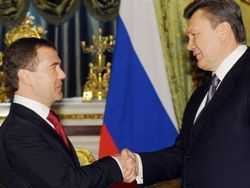 Янукович зацікавлений у перемозі Дмитра Медведєва