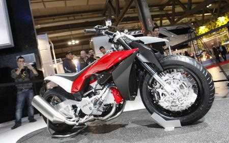 BMW Motorrad бренд Husqvarna продовжує інтригувати