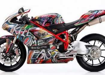 Ducati -Убий мене швидко