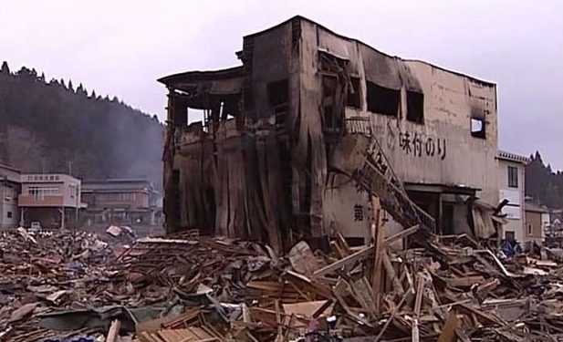 Японські поліцейські знайшли в зруйнованих будинках 12 мільйонів доларів