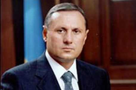 Підвищення пенсійного віку відстрочать на п'ять років, а VIP-пенсії обкладуть податком