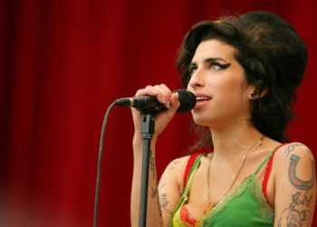 Емі Уайнхаус скасувала конaцерти після фіаско в Белграді