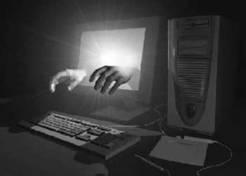 В Україні взяли групу хакерів, що зняли з рахунків у банках понад 72 млн дол