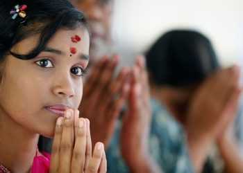 В Індії масово проводять операції по зміні статі