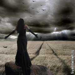 Дівчина-гот передбачила кінець світу і пішла зі світу