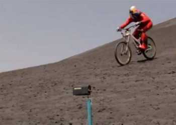 Австрійський гонщик розігнав велосипед до рекордних 164,95 км / год