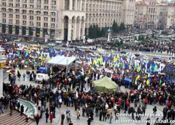 Прокуратура направила до суду справу упрощенців