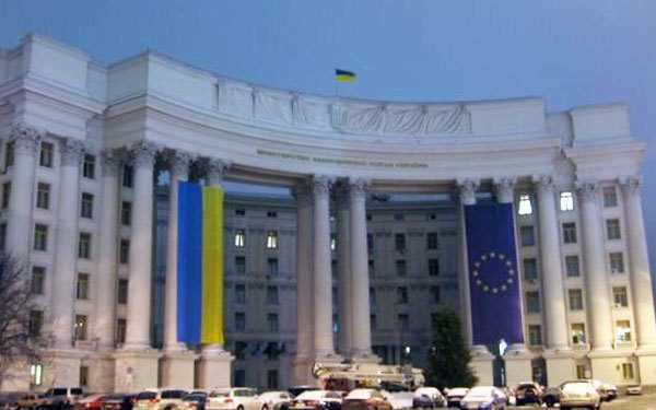 МЗС не підтверджує інформацію про візит Путіна