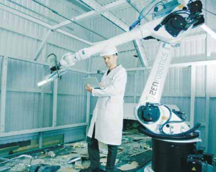 Робот-сортувальник сміття Recycler