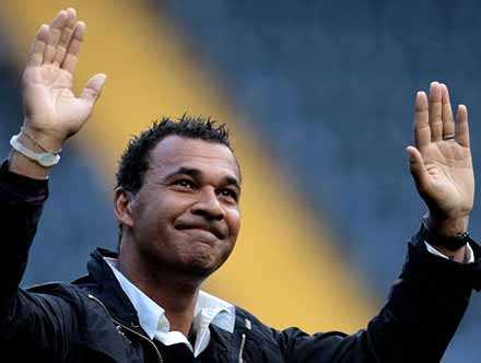 Кадиров зі скандалом звільнив Руда Гулліта з поста головного тренера "Терека"