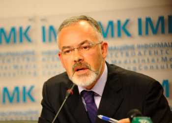 Табачник не послухався Януковича і розробив закон по-своєму.