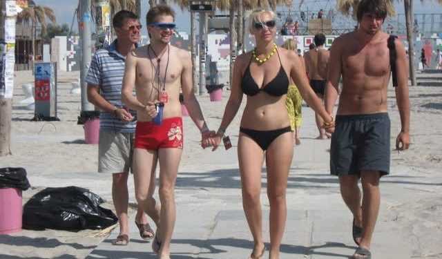 Вчені: зачати дитини зможуть не двоє, а відразу троє