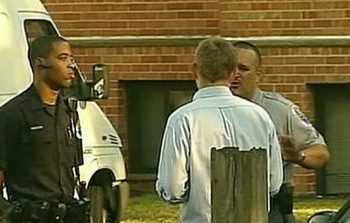 Постріли на ігровій площадці