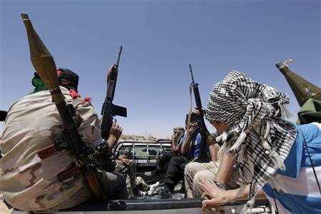 Французький міністр оборони сказав, що лівійським повстанцям вже час почати переговори з урядом Каддафі