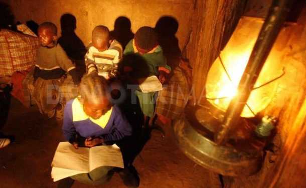 Кенія хворіє через гасові лампи