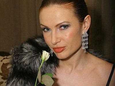 Правда про силіконові губи Евеліни Блендас