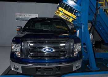 Cамі безпечні авто за версією IIHS