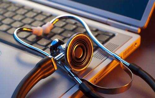 Лікарі допомагатимуть хворим через Інтернет