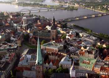 Парламент Латвії все-таки розпустять за корупцію